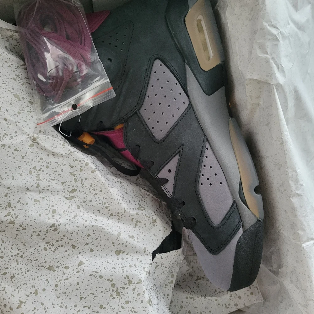 Men's NIKE AIR JORDAN RETRO 6 BORDEAUX 🔥 🔥 🔥 NEW - Picture 3 of 6